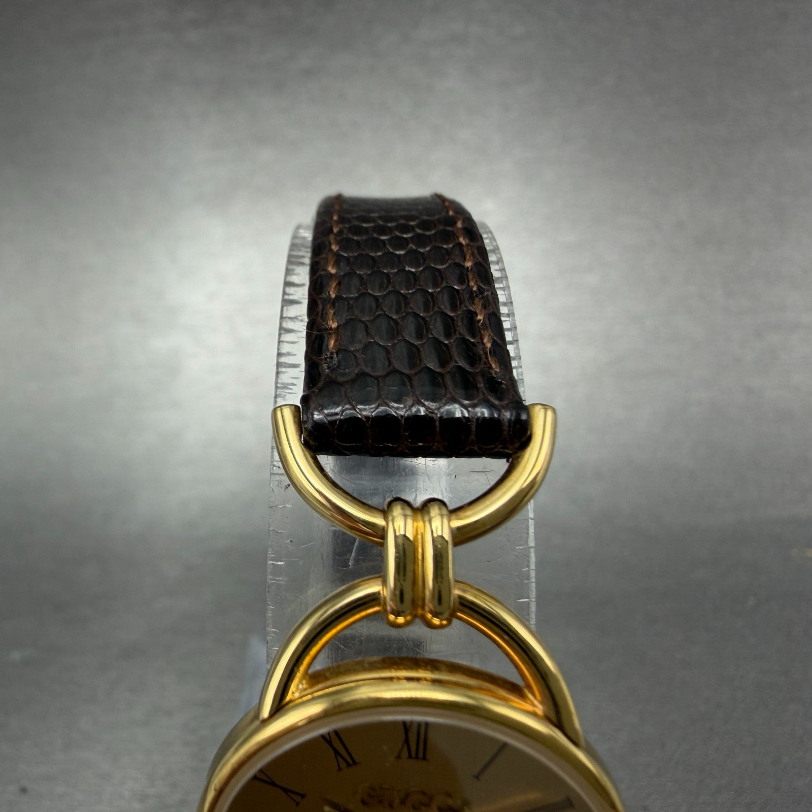 Gucci 6000L Watch Women 23mm Champagne Dial Gold Plated Round Roman PARTS5