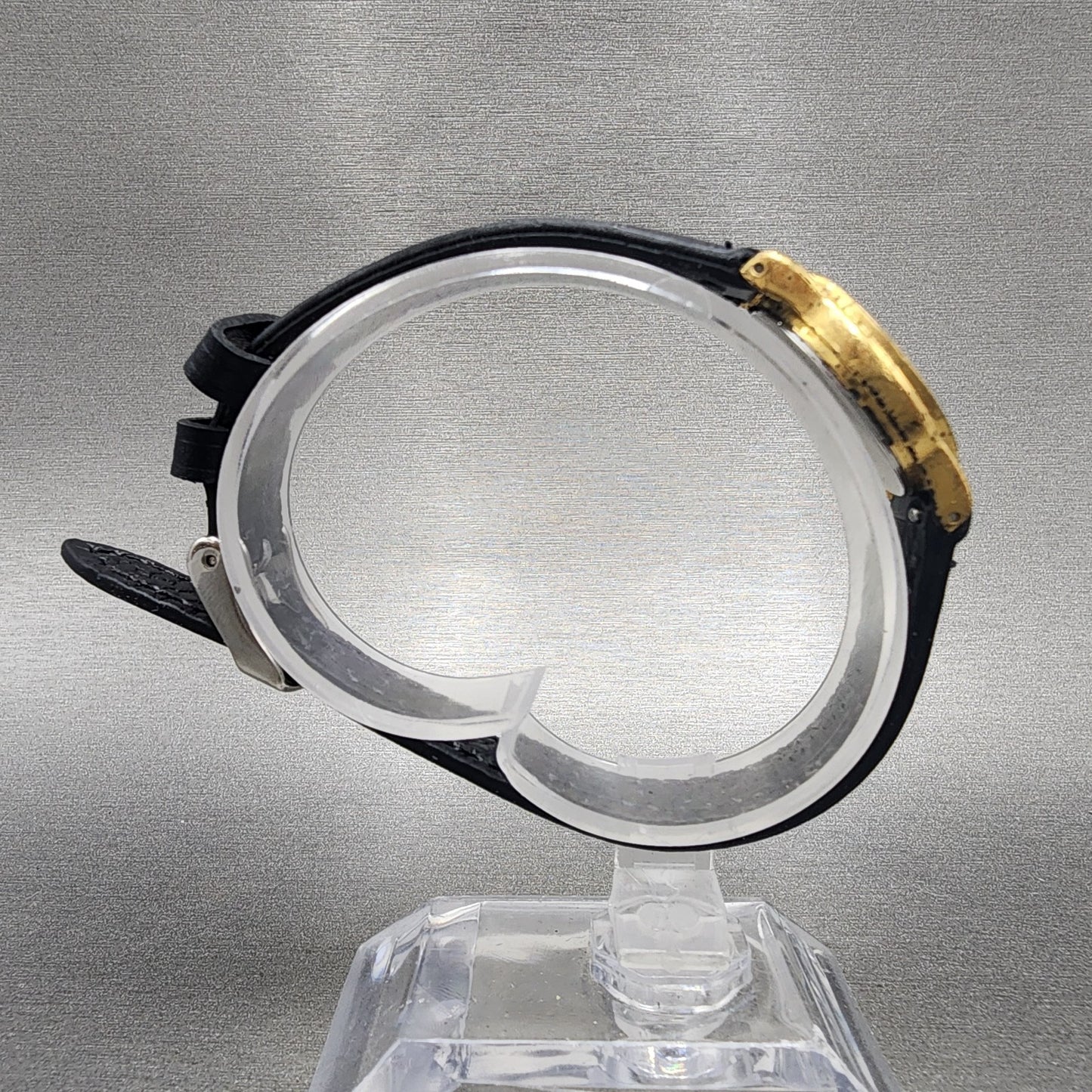 Seiko Watch Women 22mm Champagne Dial Gold Tone Round V701A110 New Battery8