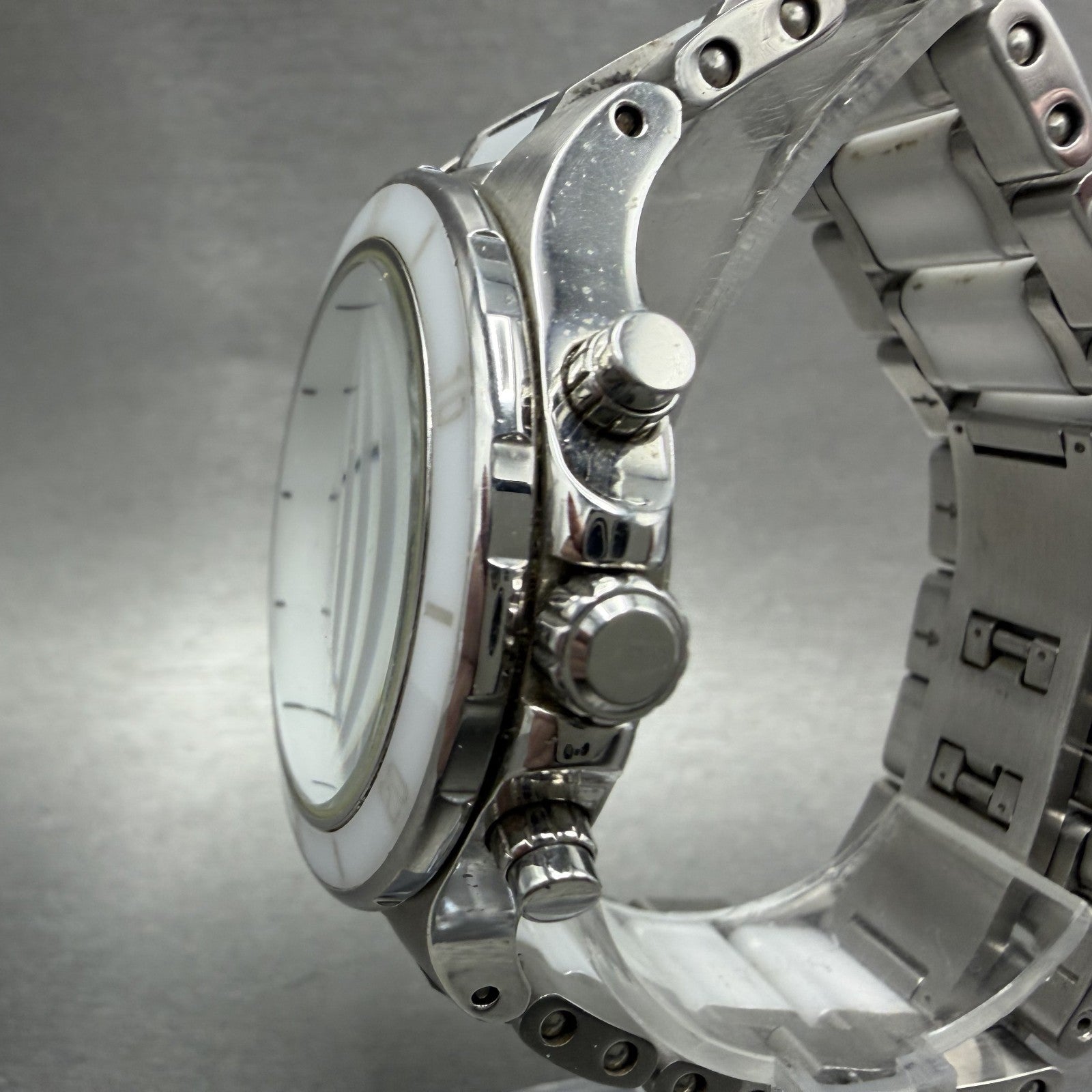 Bulova Chronograph Watch Women 40mm White Dial Silver Tone 98P125 New Battery2