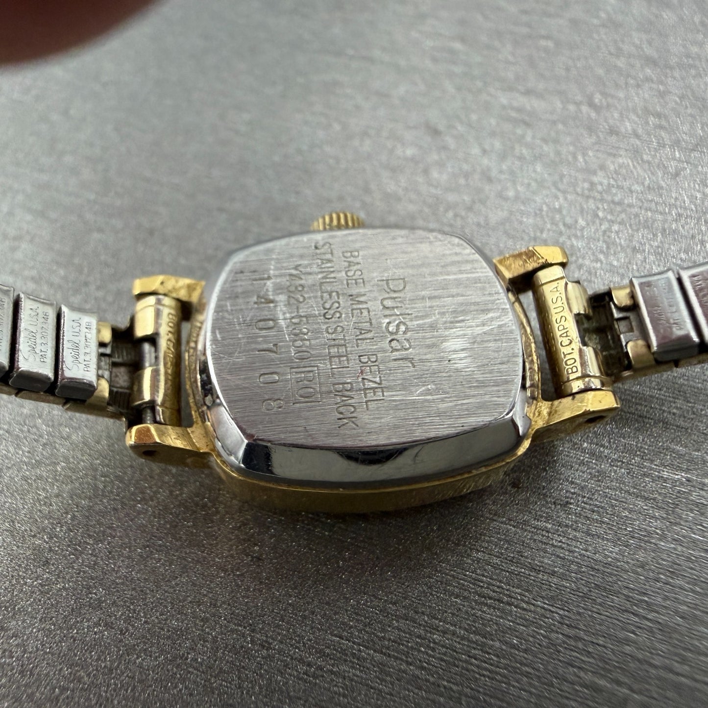 Pulsar Watch Women 16mm Gold Dial Gold Tone Rectangle Y432-5350 new battery9