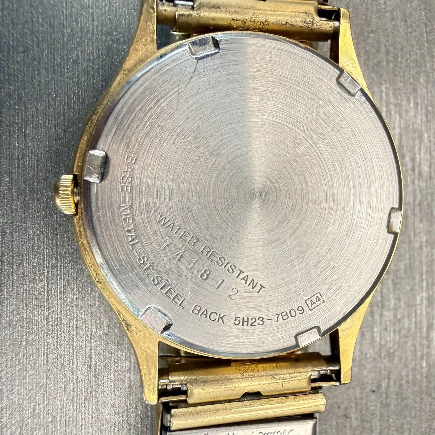 Seiko SQ Watch Men 34mm Gray Dial Gold Tone Daydate Round 5H23-7B09 New Battery10