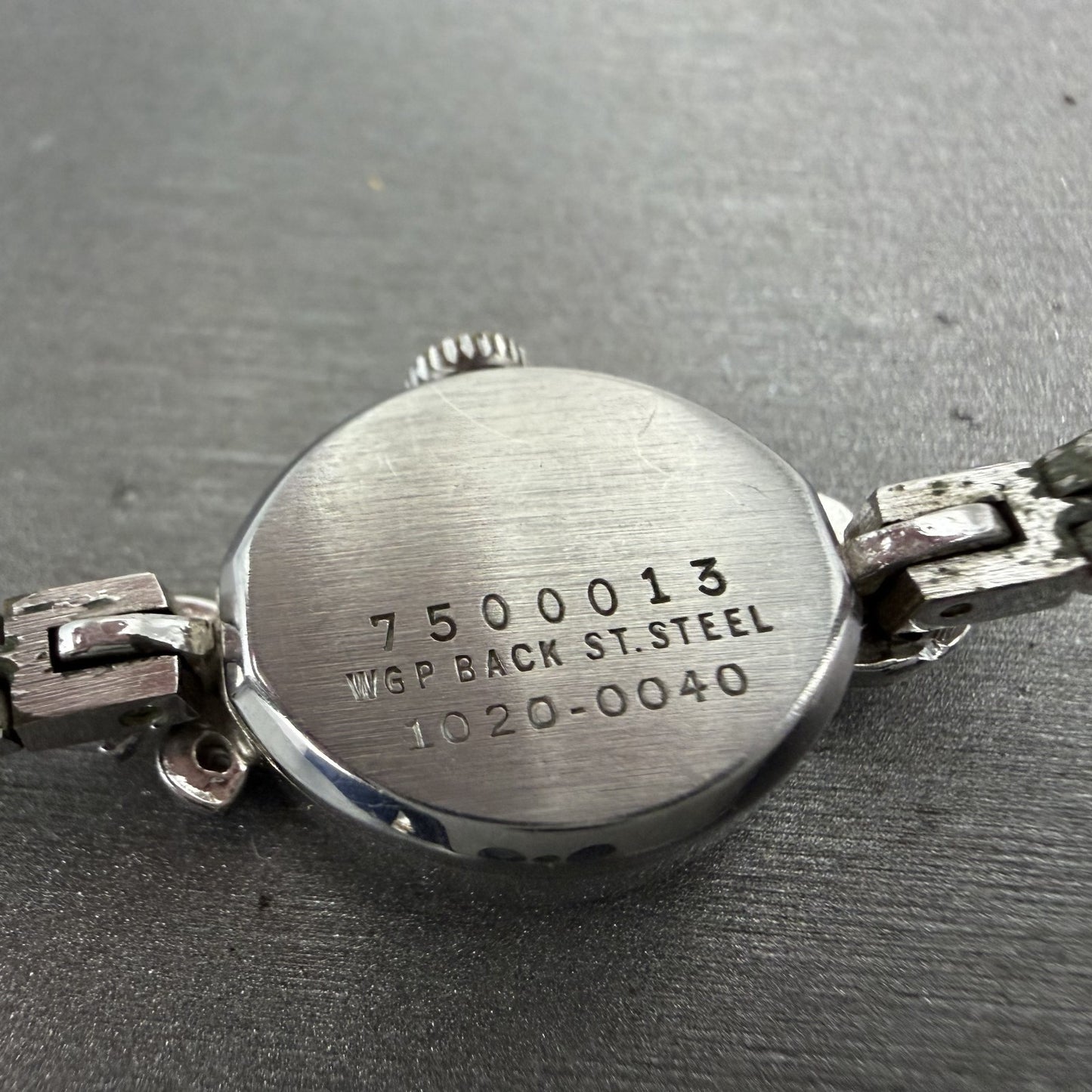 Seiko Queen Seiko Watch Women 16mm Silver Dial Silver Tone Manual 10200040 Runs9