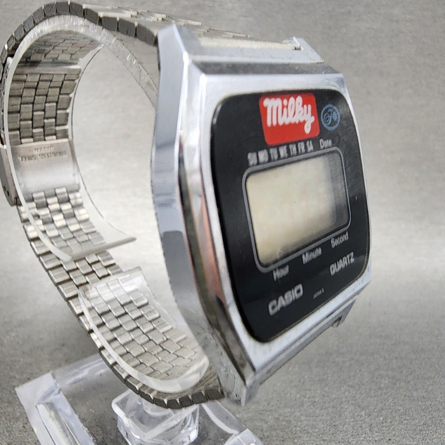 Casio 155 B816 Watch Men 35mm LCD Digital Silver Tone Daydate New Batt Vintage3