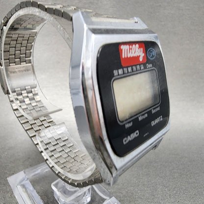 Casio 155 B816 Watch Men 35mm LCD Digital Silver Tone Daydate New Batt Vintage3