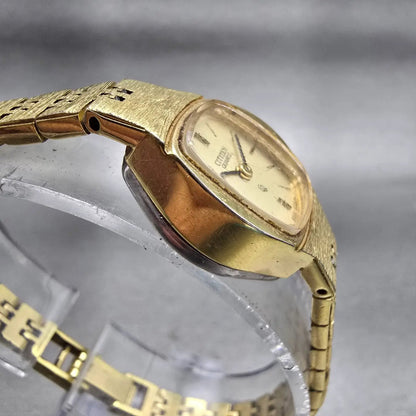 Citizen CQ Watch Women 17mm Champagne Dial Gold Tone Oval 4-153707 New Battery3