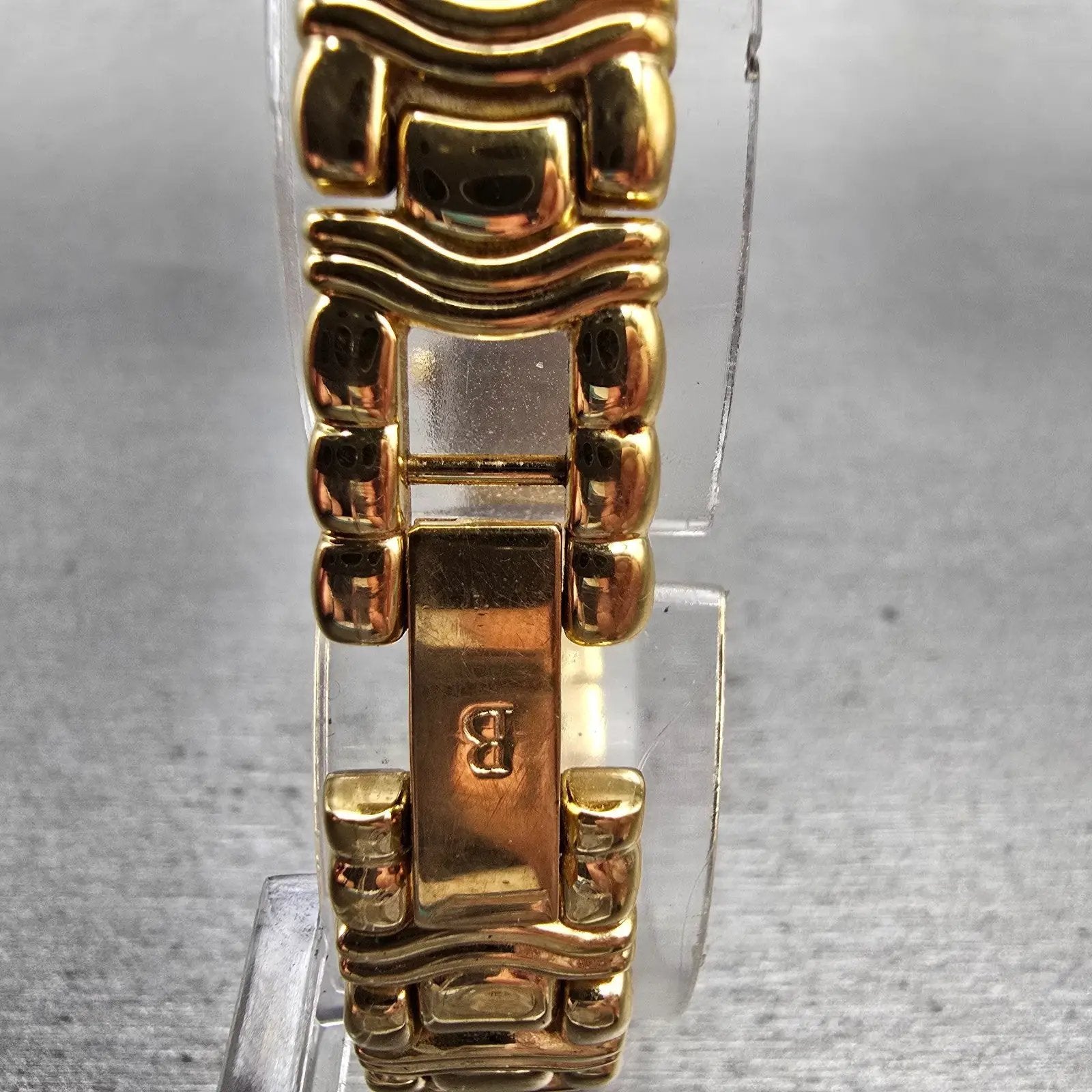 Bulova Watch Women 16mm Ivory Dial Gold Tone Gemmed Oval 98R37 New Battery7