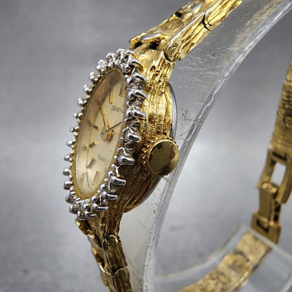 Geneva Watch Women 15mm Champagne Dial Gold Tone Oval New Battery Vintage1