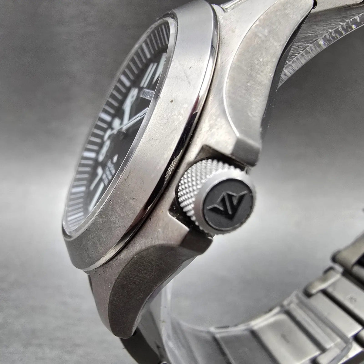Citizen Promaster Tough Watch Men 40mm Black Dial Titanium Date BN0118-55E Works2
