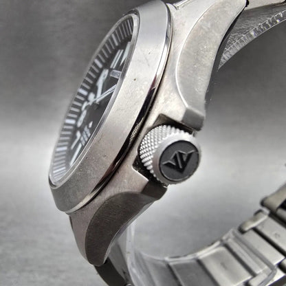 Citizen Promaster Tough Watch Men 40mm Black Dial Titanium Date BN0118-55E Works2