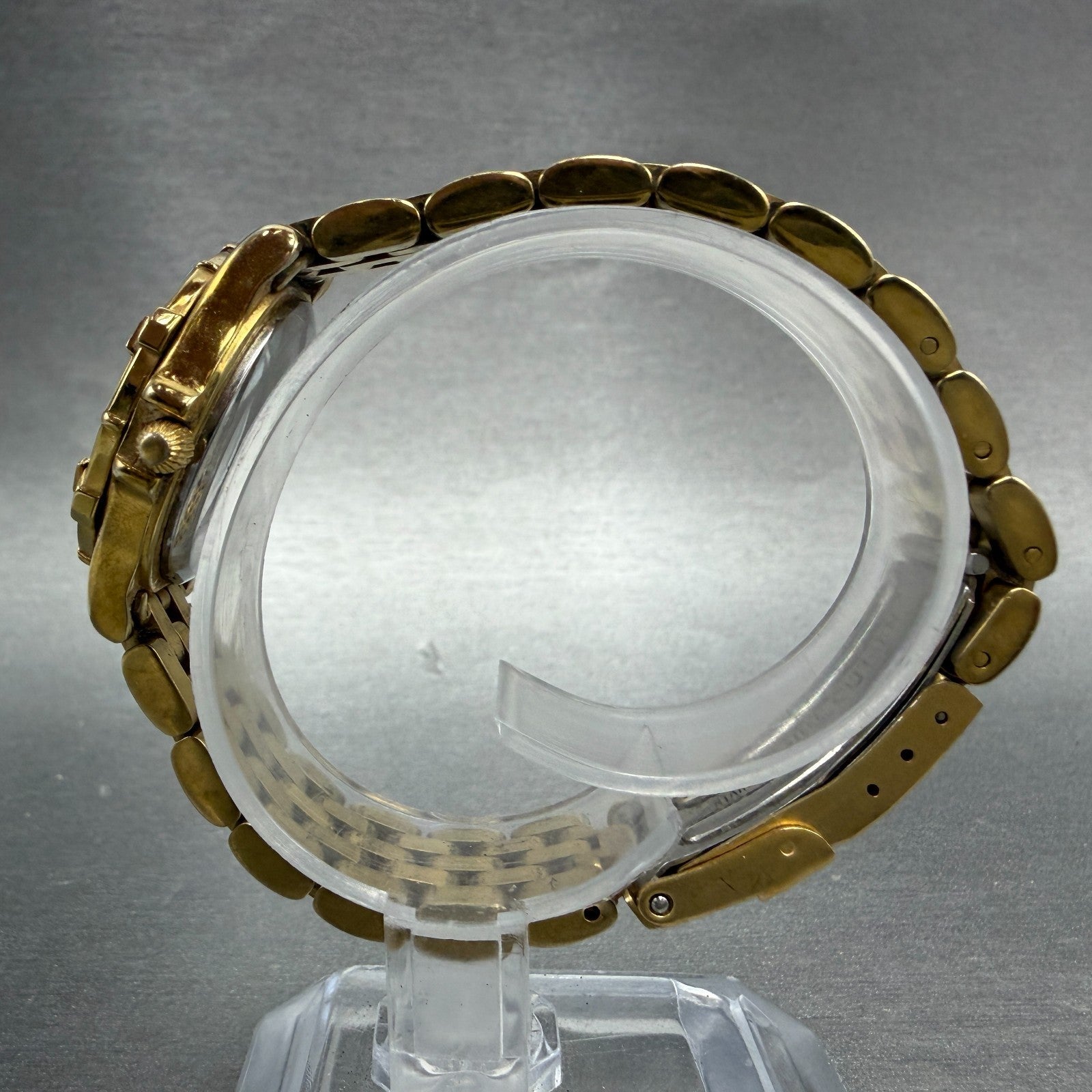 Citizen Dive Watch Women 28mm MOP Dial Gold Tone Date 6010-G12811 New Battery6