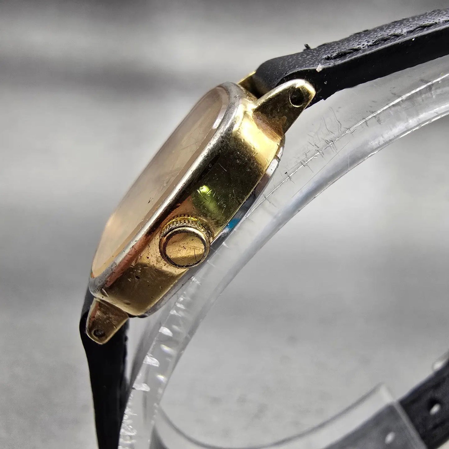 Seiko Watch Women 16mm Gold Dial Gold Tone Rectangle 2C21-5139 New Battery VTG2
