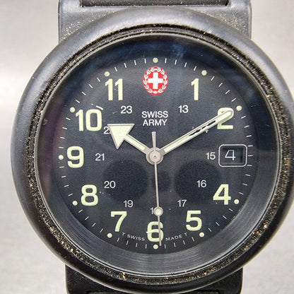 Victorinox Swiss Army Renegade Watch Men 38mm Black Dial Black Tone Date NewBatt1