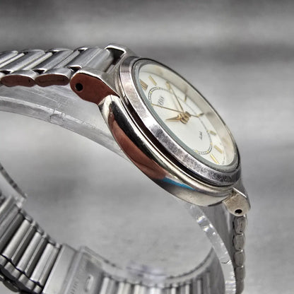 Seiko Alba Urban Watch Women 25mm White Dial Silver Tone Round V401-0050 New Bat3