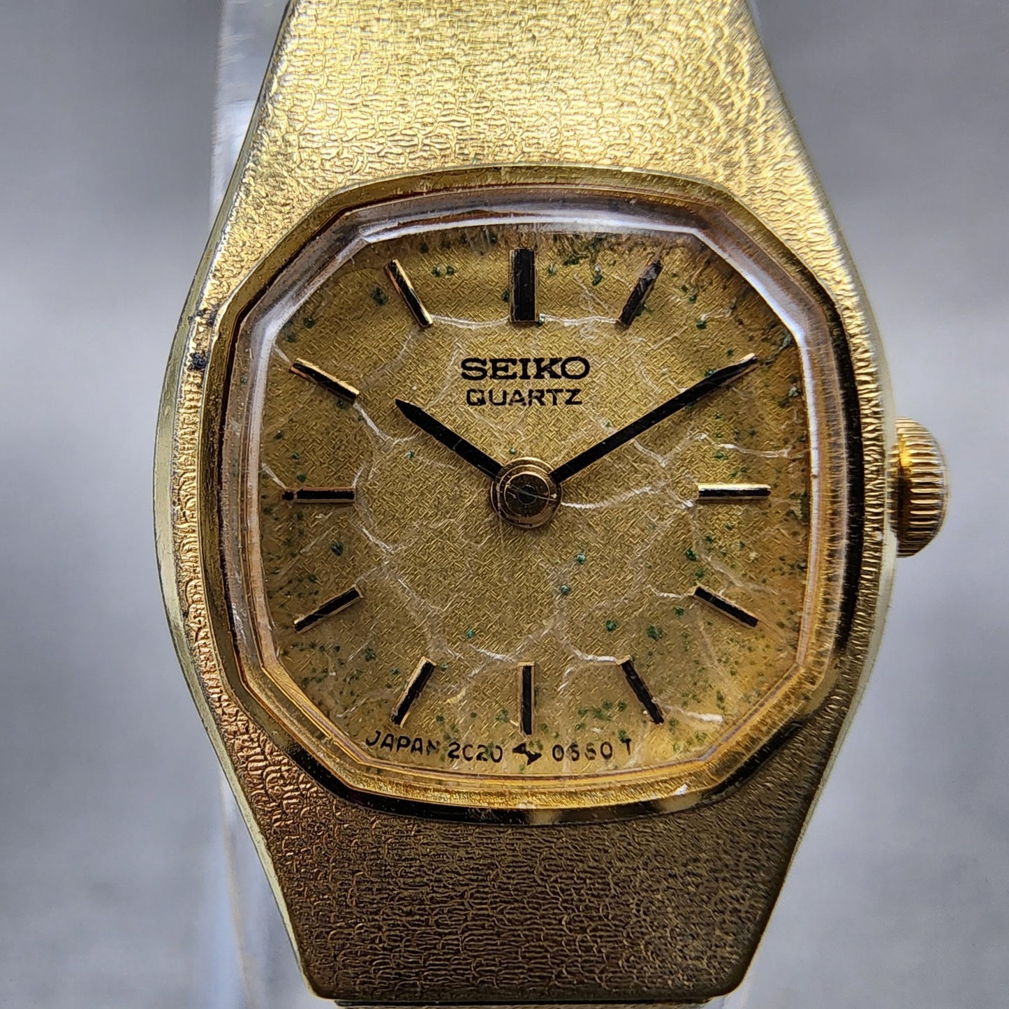 Seiko Watch Women 16mm Champagne Dial Gold Tone Round 2C205300 New Battery1