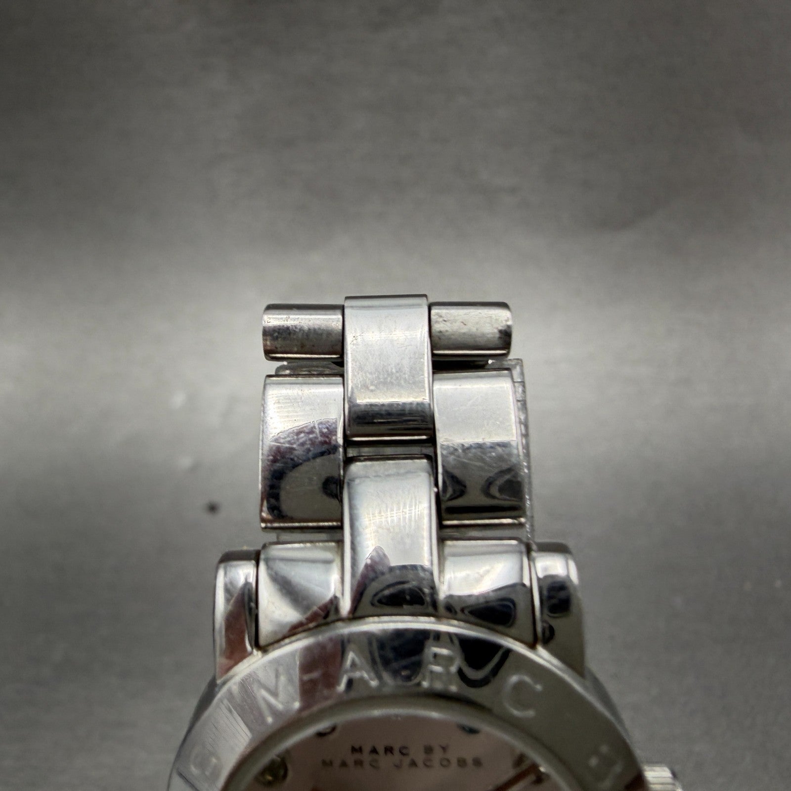 Marc By Marc Jacobs Watch Women 26mm Silver Dial Steel Round MBM3146 New Battery5