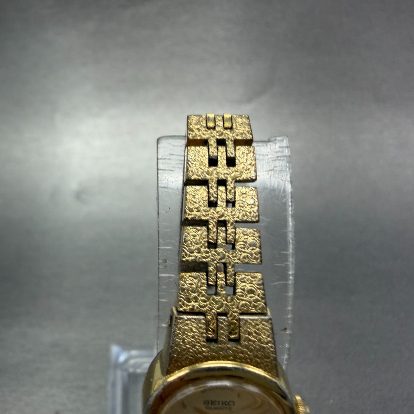 Seiko Watch Women 16mm Champagne Dial Gold Tone Round 5420-0039 New Battery HG64