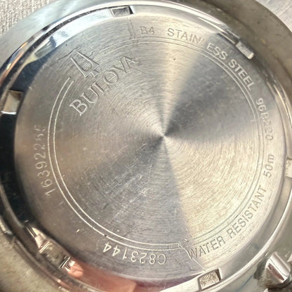48304877