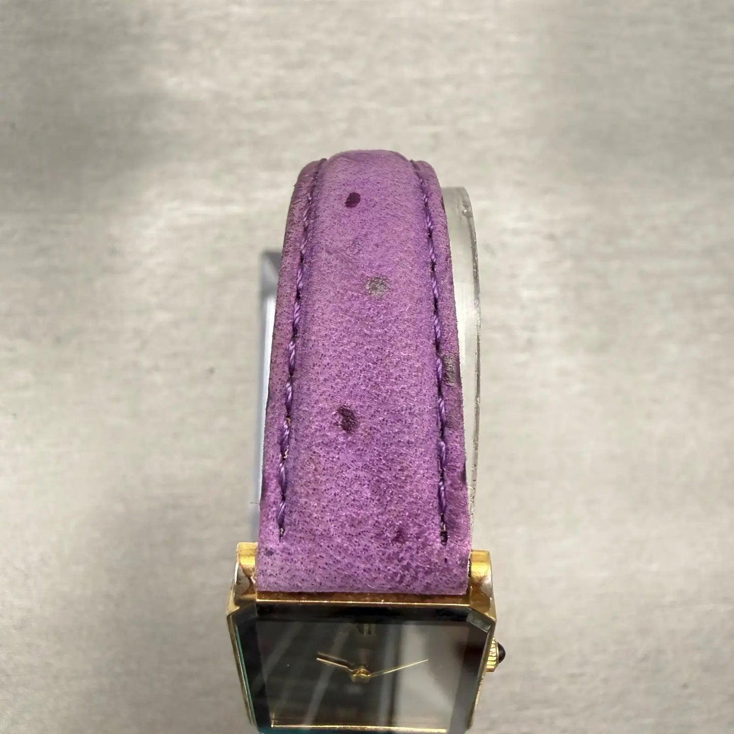 48302318