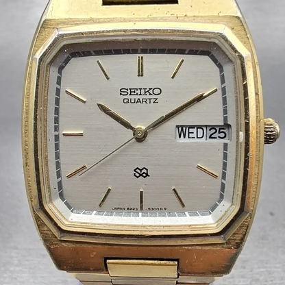 Seiko SQ Watch Men 32mm Silver Dial Gold Tone Daydate 8223-5249 New Battery VTG1