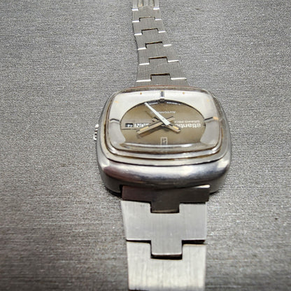 Atlantic Gran Prix Automatic Watch Women 27mm Silver Dial Silver Tone Daydate4