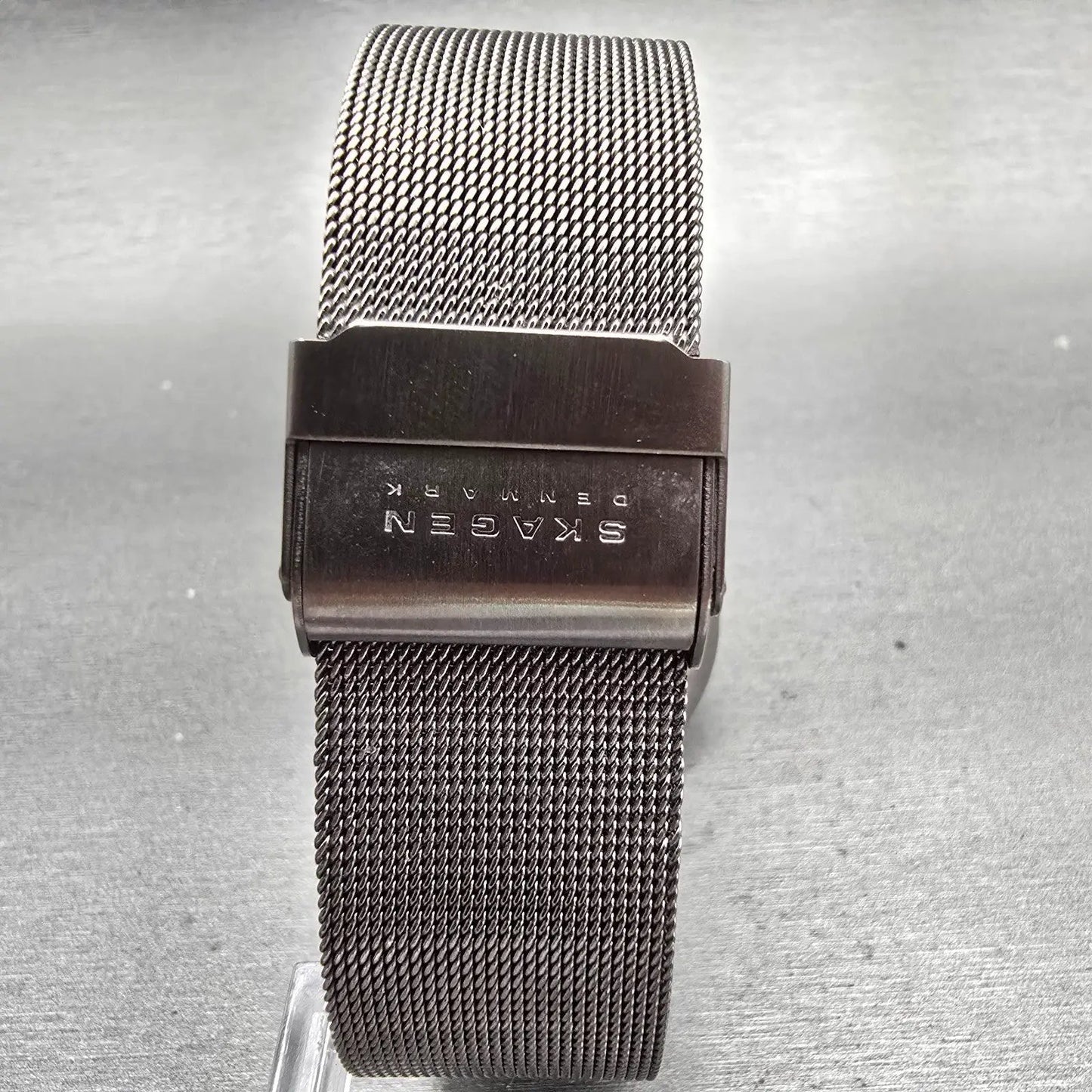 Skagen Watch Men 37mm Blue Dial Titanium Date Round 233XLTTN New Battery7