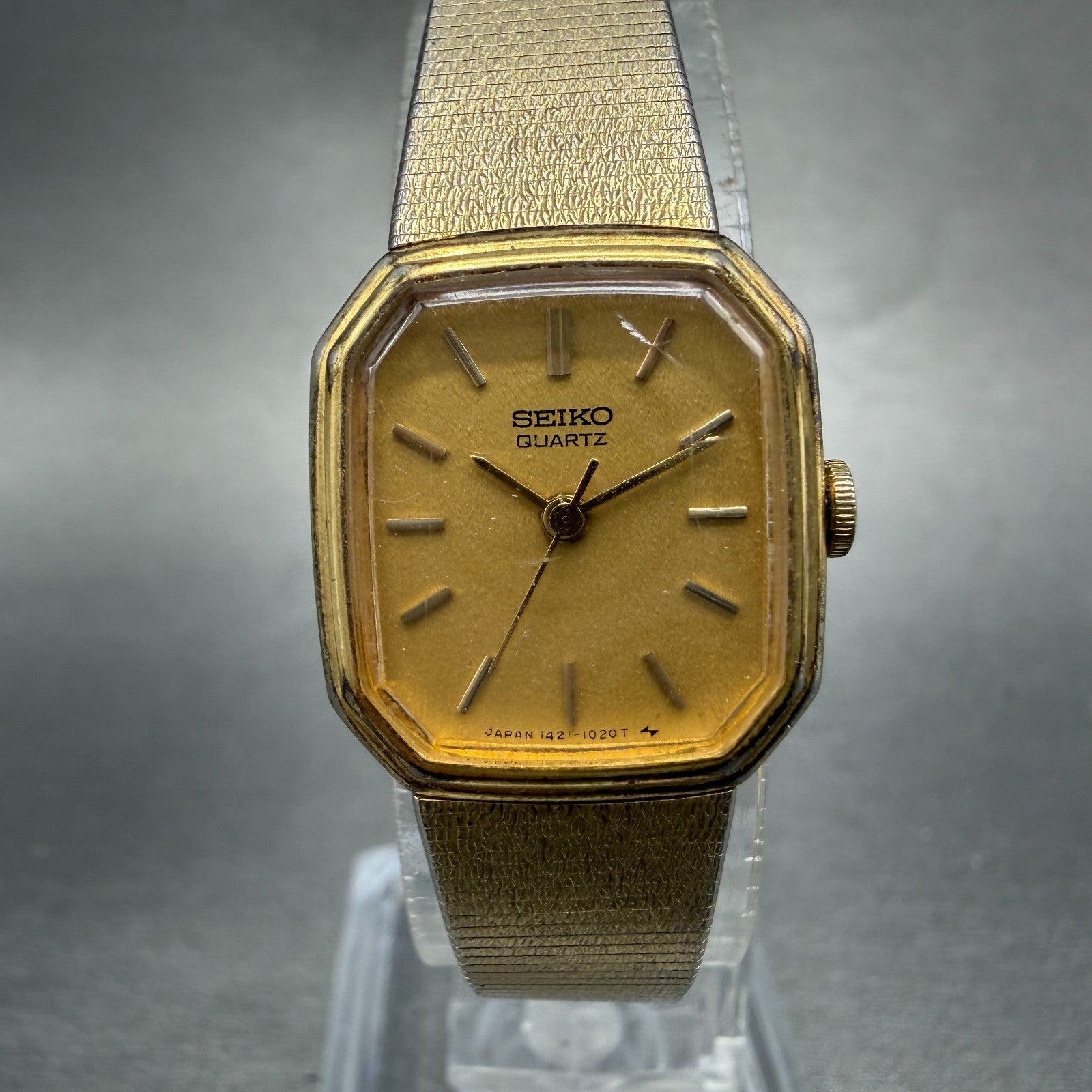 Seiko Watch Women 20mm Champagne Dial Gold Tone Octagon 1421-5619 New Battery0