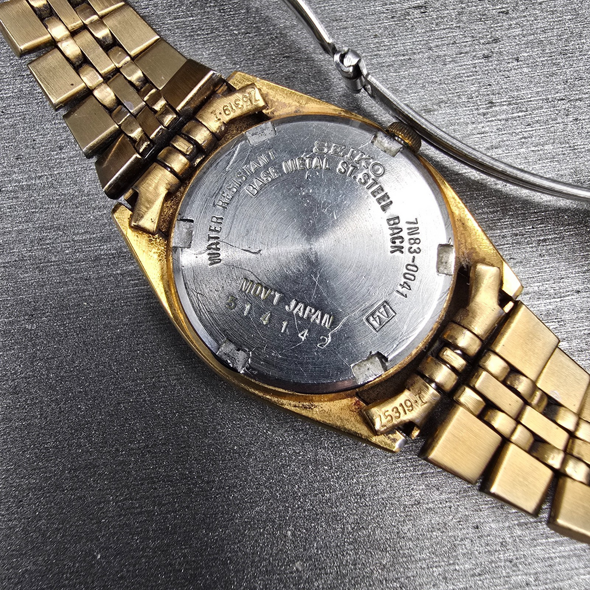 Seiko Watch Women 23mm Gold Dial Gold Daydate Round 7N83-0041 New Battery JP10