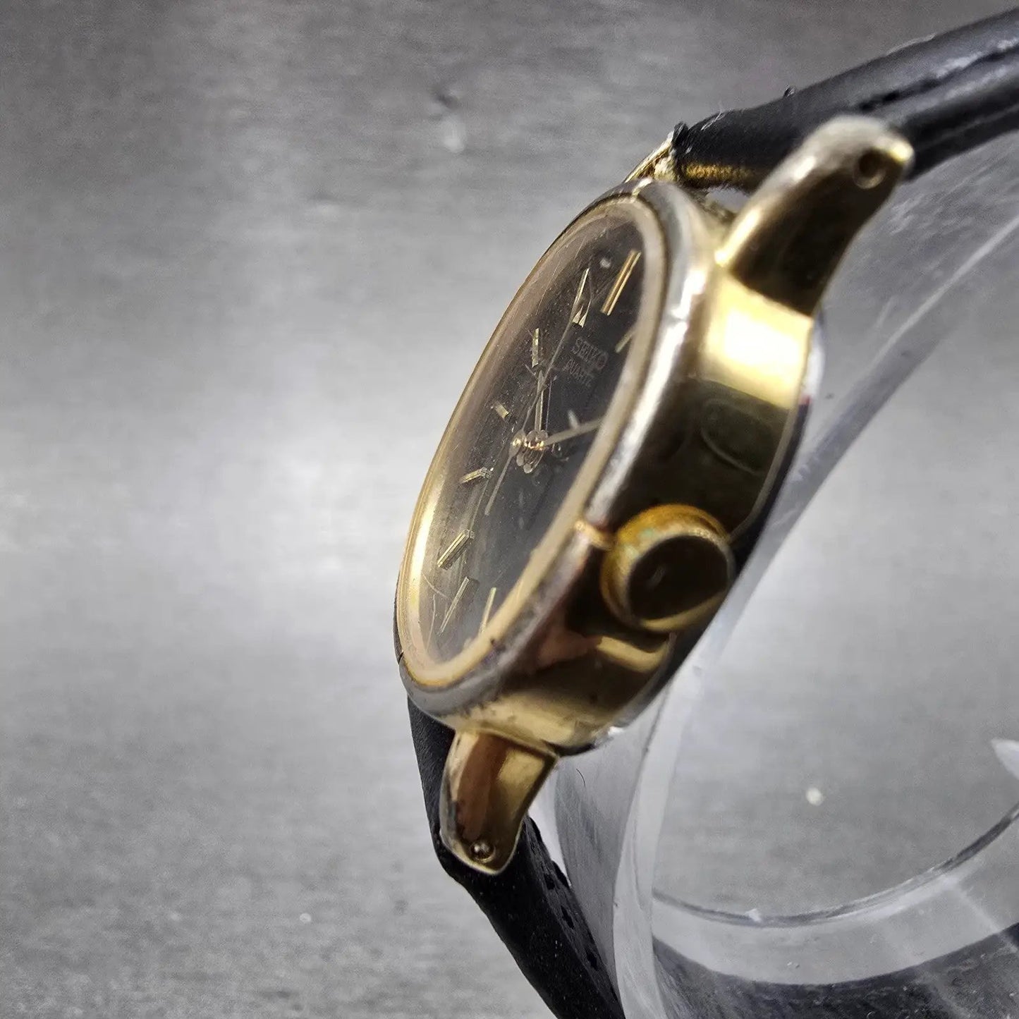 Seiko Watch Women 20mm Black Dial Gold Tone Oval 3421-5320 New Battery Vintage2