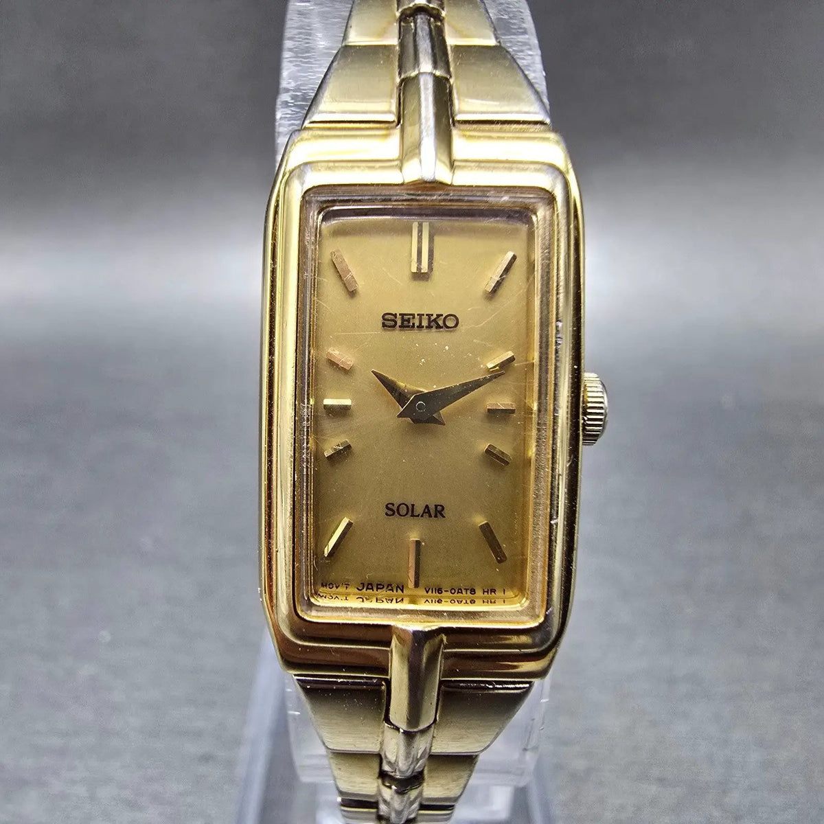 Seiko Solar Tank Watch Women 15mm Gold Dial Gold Tone Rectangle V116-0AH0 WorksL0