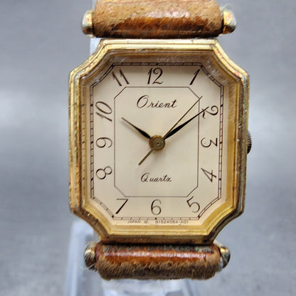 Orient Tank Watch Women 20mm Cream Dial Gold Tone Octagon B1540540 New battery1