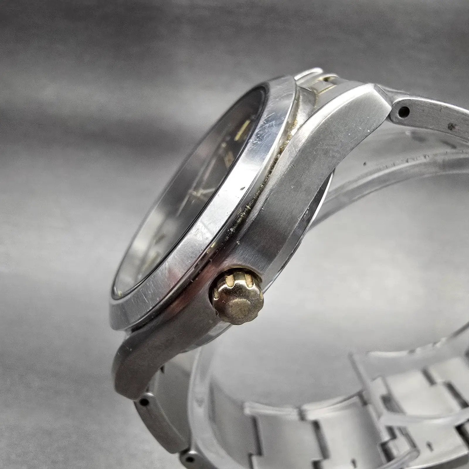 Seiko Solar Watch Men 37mm Black Dial Silver Tone Daydate Round V158-0AB0 WorksF2