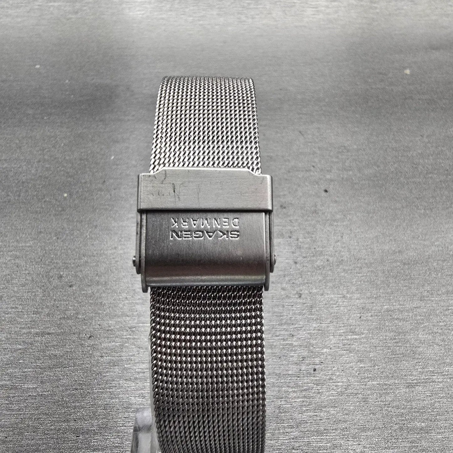 Skagen Denmark Watch Women 20mm Silver Dial Two Tone Rectangle 2SSS New Battery7