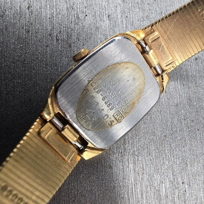 Seiko Womens Watch 17mm Black Dial Gold Tone Rectangle 2C20-6389 New Battery10