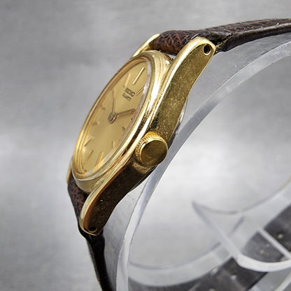 Seiko Watch Women 17mm Champagne Dial Gold Tone Oval 2c205539 New Battery2