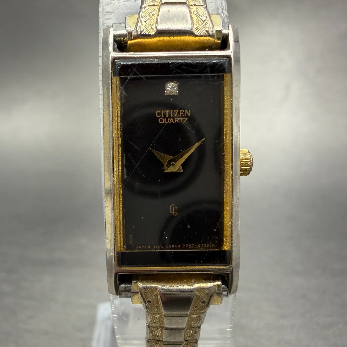 Citizen CQ tank Watch Women 14mm Black Dial Gold Tone 2250-K00535 New Battery0