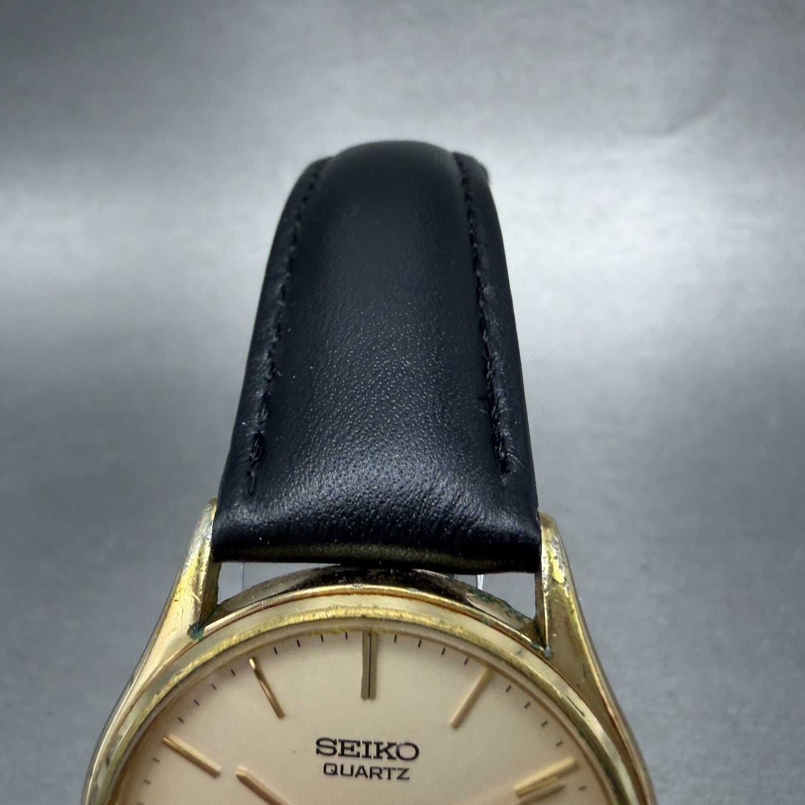 Seiko SQ Watch Men 32mm Champagne Dial Gold Tone Daydate 8223-7089 New Battery4