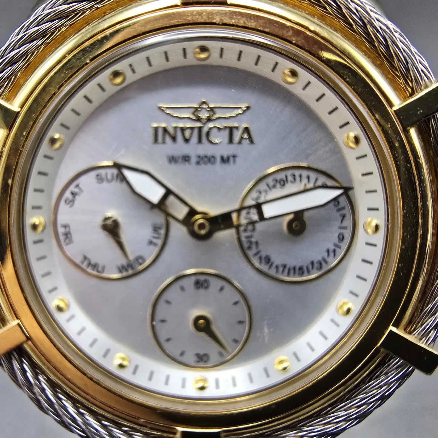 Invicta Bolt Watch Women 39mm Silver Dial Gold Tone Daydate 24456 New Battery1