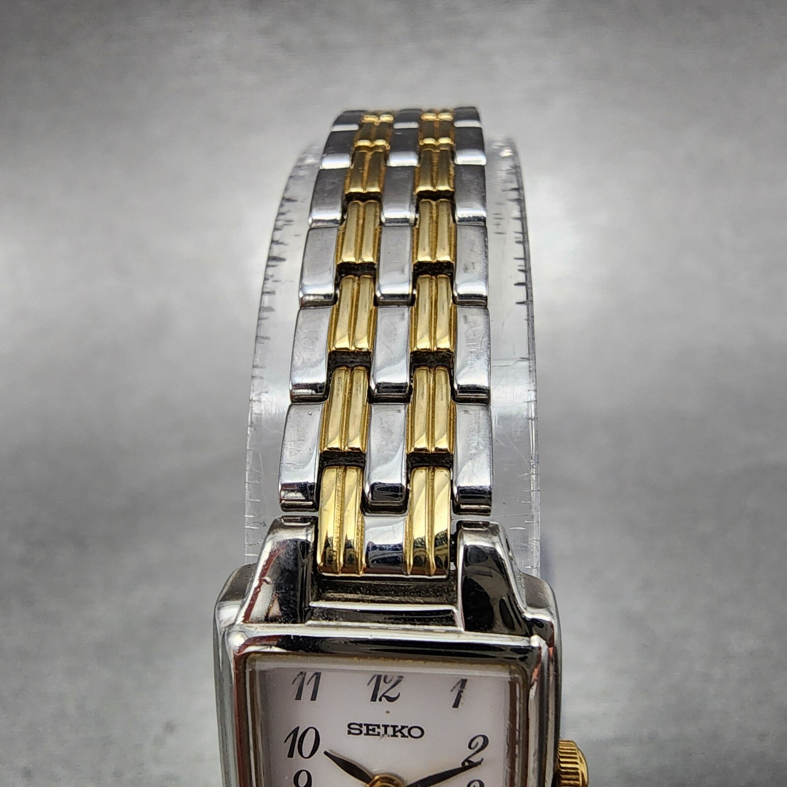 Seiko Watch Women 16mm White Dial Two Tone Rectangle 1N010FH0 New Battery4