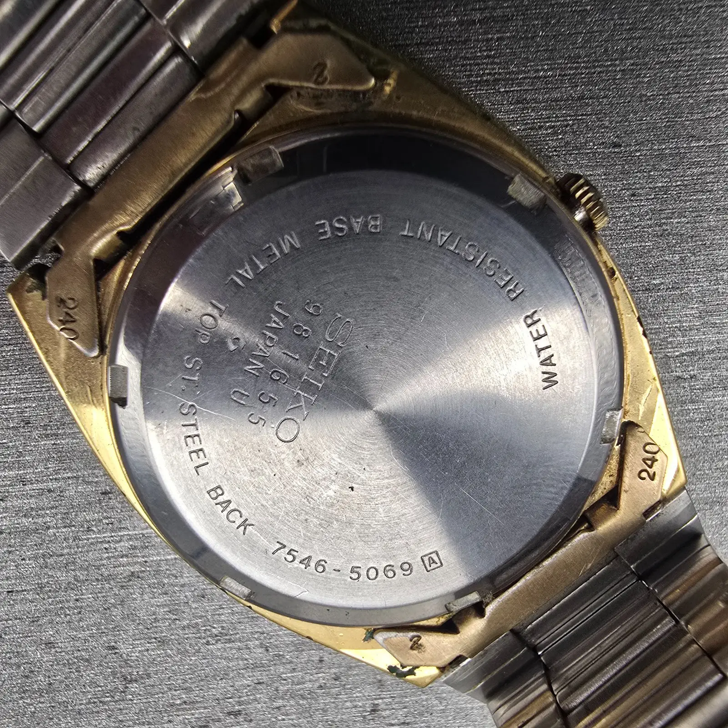 Seiko SQ Watch Men 36mm Brown Dial Gold Tone Daydate Rectangle 7546-5069 New Bat10