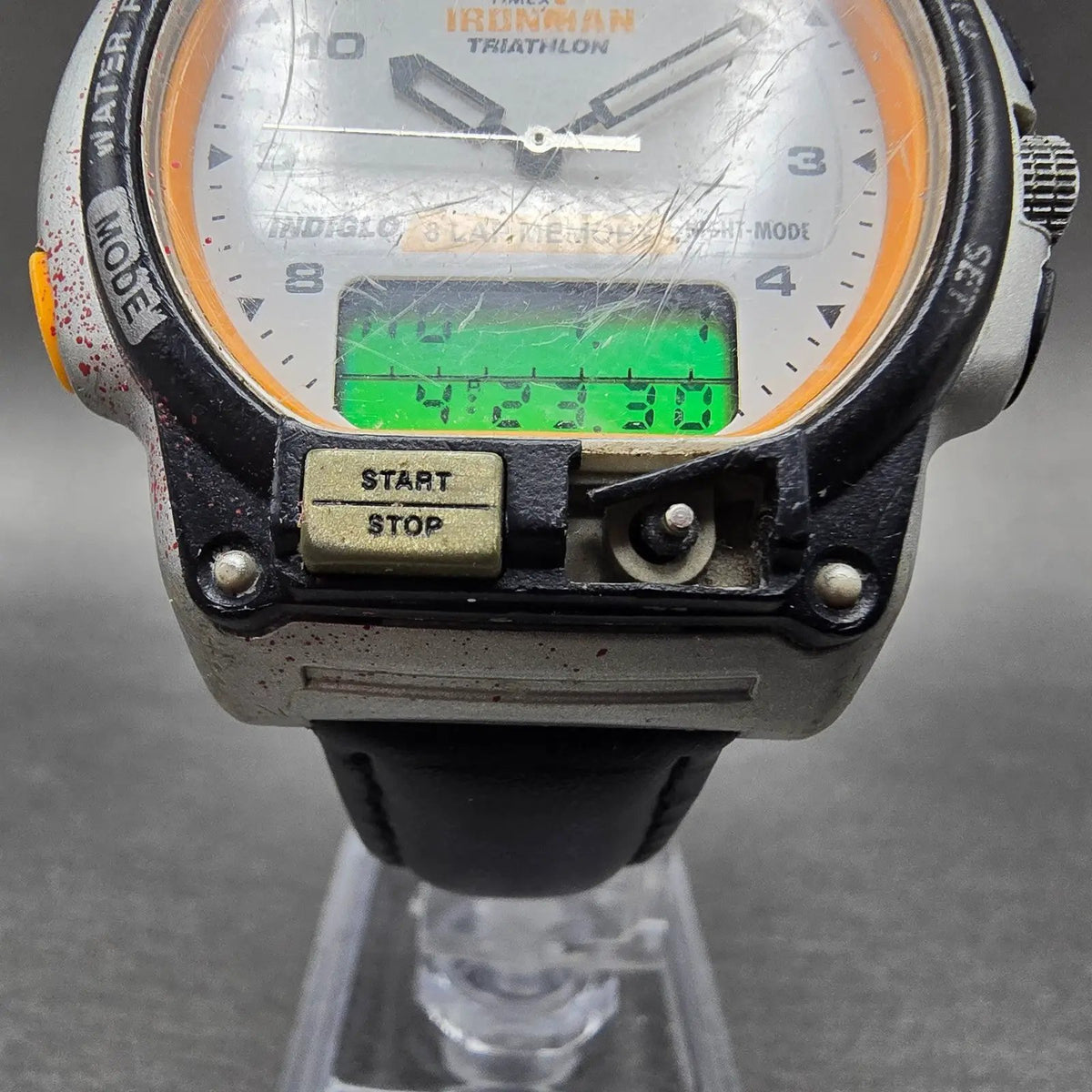 Timex Ironman Triathlon Watch Men 42mm White Dial Silver Alarm Chrono READ Runs2