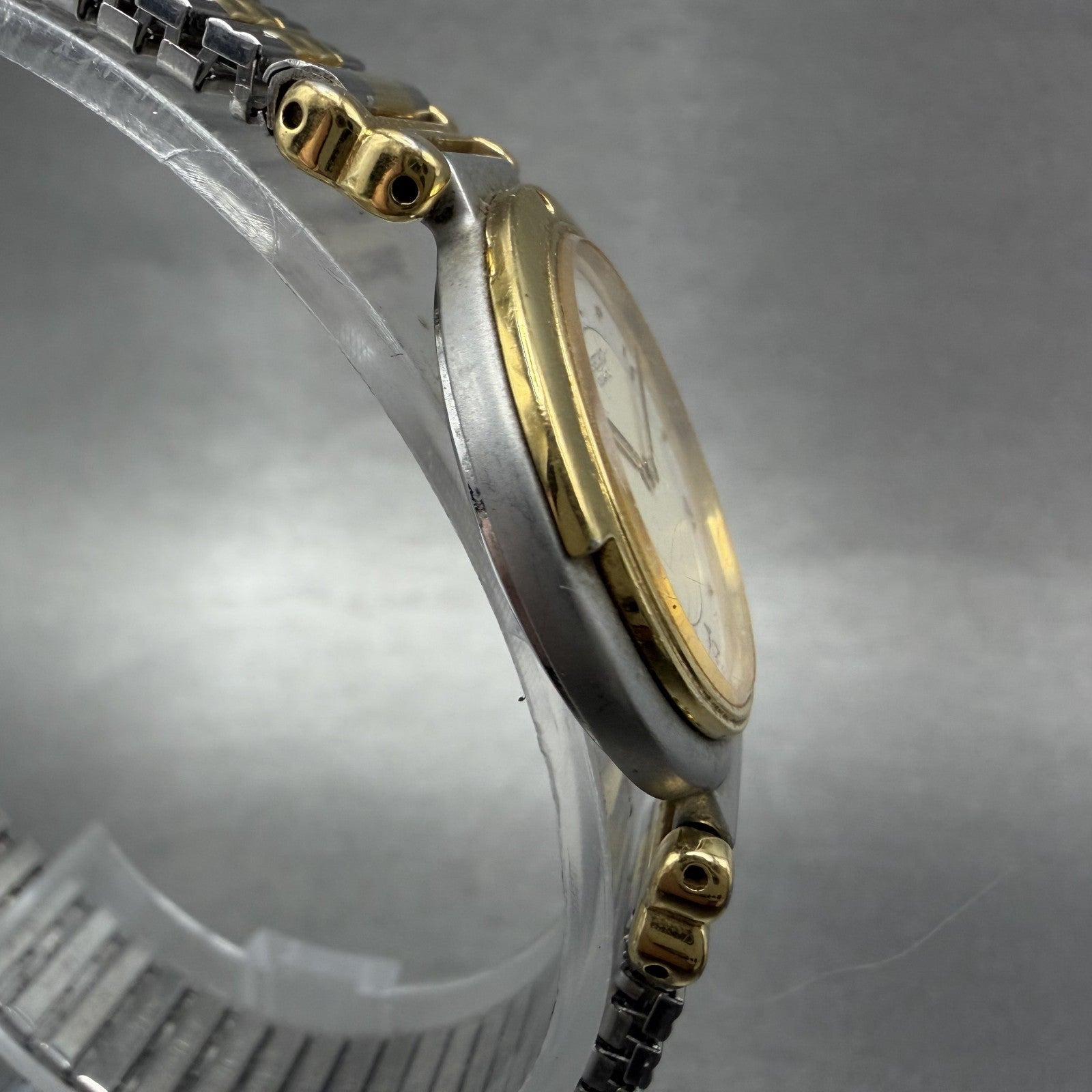 Seiko Watch Women 26mm White Dial two Tone Round 7320-0279 New Battery3