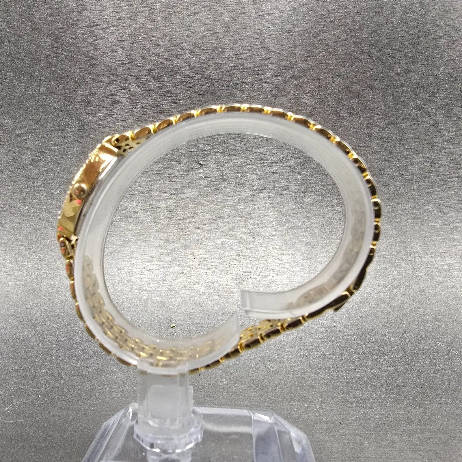 Elgin Watch Women 18mm Champagne Dial Gold Tone Oval Crystal Accent  New Battery6