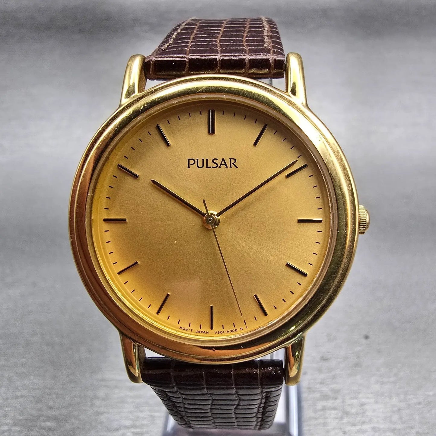 Seiko Pulsar Watch Men 34mm Gold Dial Gold Tone Round V501-X024 New Battery VTG0