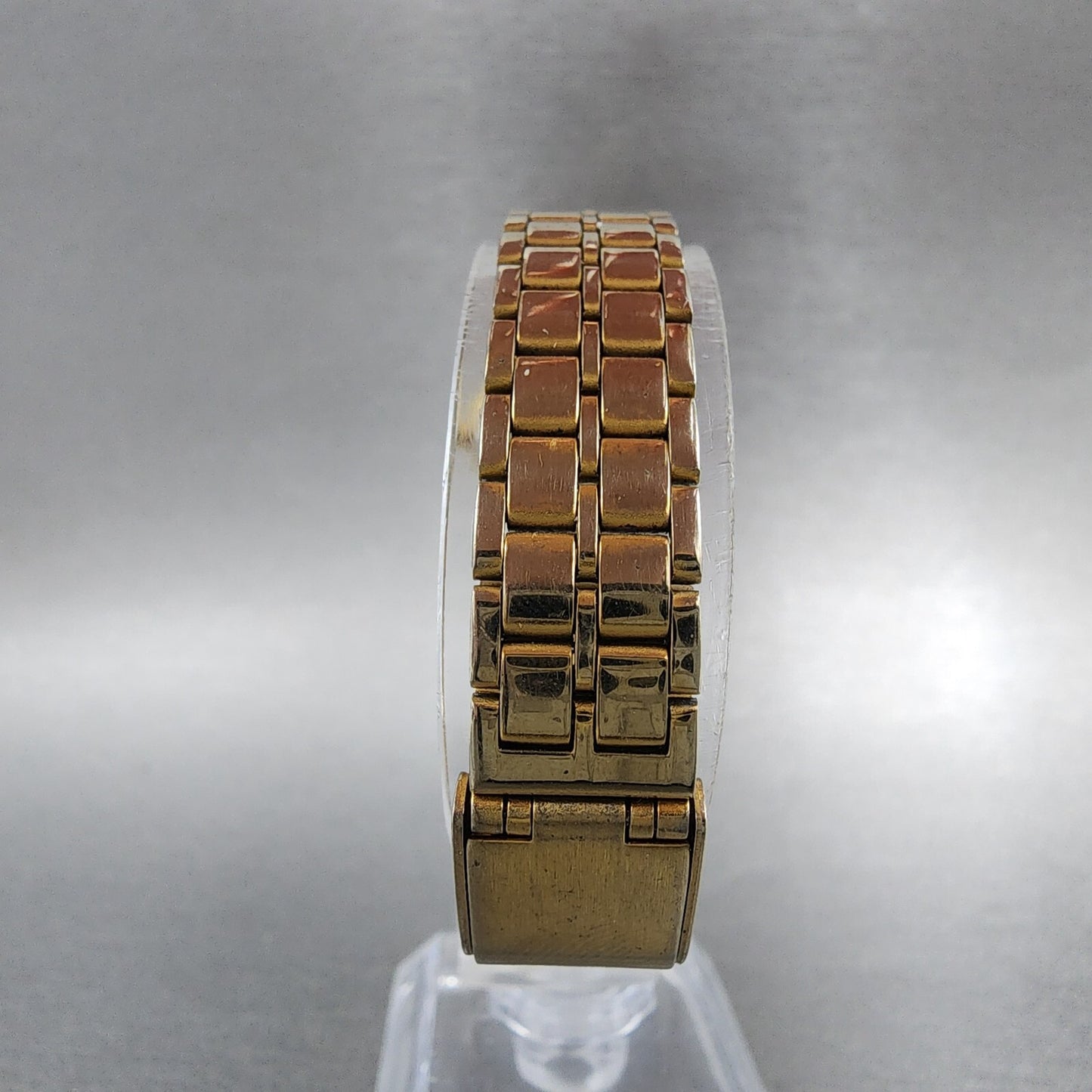 Citizen Watch Women 23mm Champange Dial Gold Tone Round 5930S43714 New Battery7