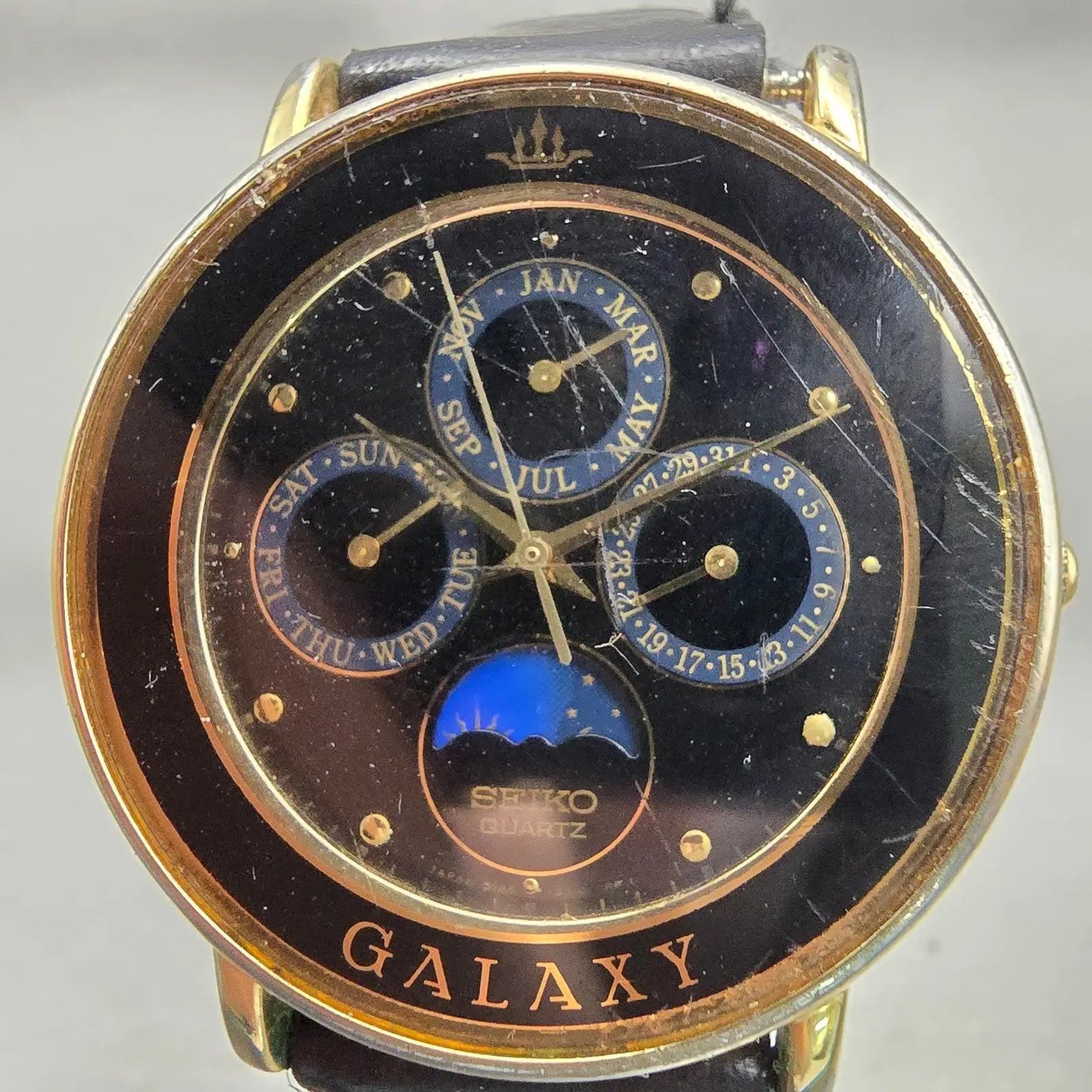 Seiko Galaxy Watch Men 35mm Black Dial Two Tone Sun Moon 5Y88-6010 New Battery1