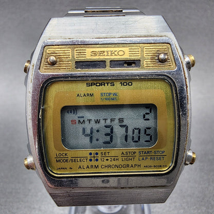 Seiko Digatel Watch Men 33mm  Two Tone alarm chrono a639502a New battery1