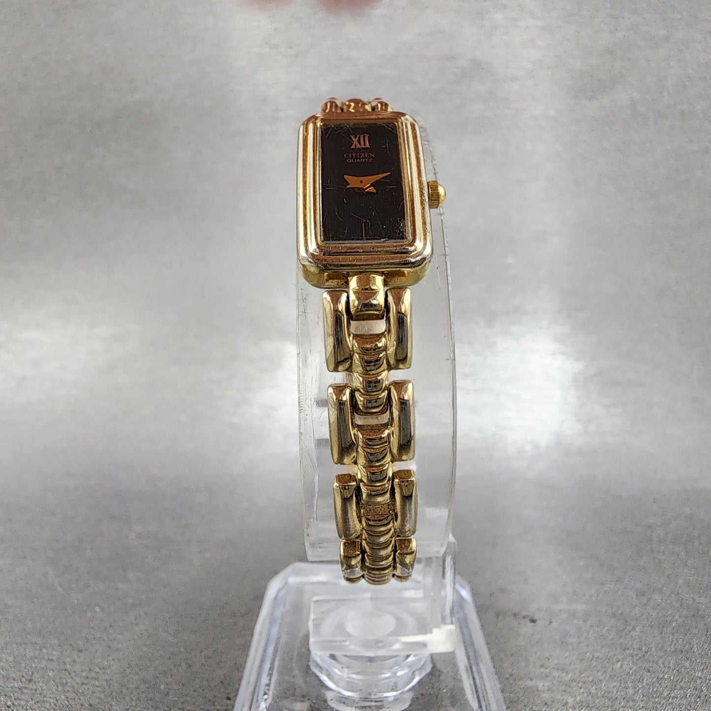 Citizen Tank Watch Women 13mm Black Dial Gold Tone Rectangle New Battery5