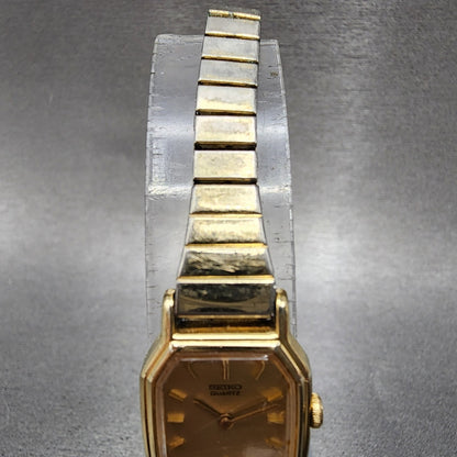Seiko Watch Women 16mm Champagne Dial Gold Tone Octagon 2c205760 New Battery4