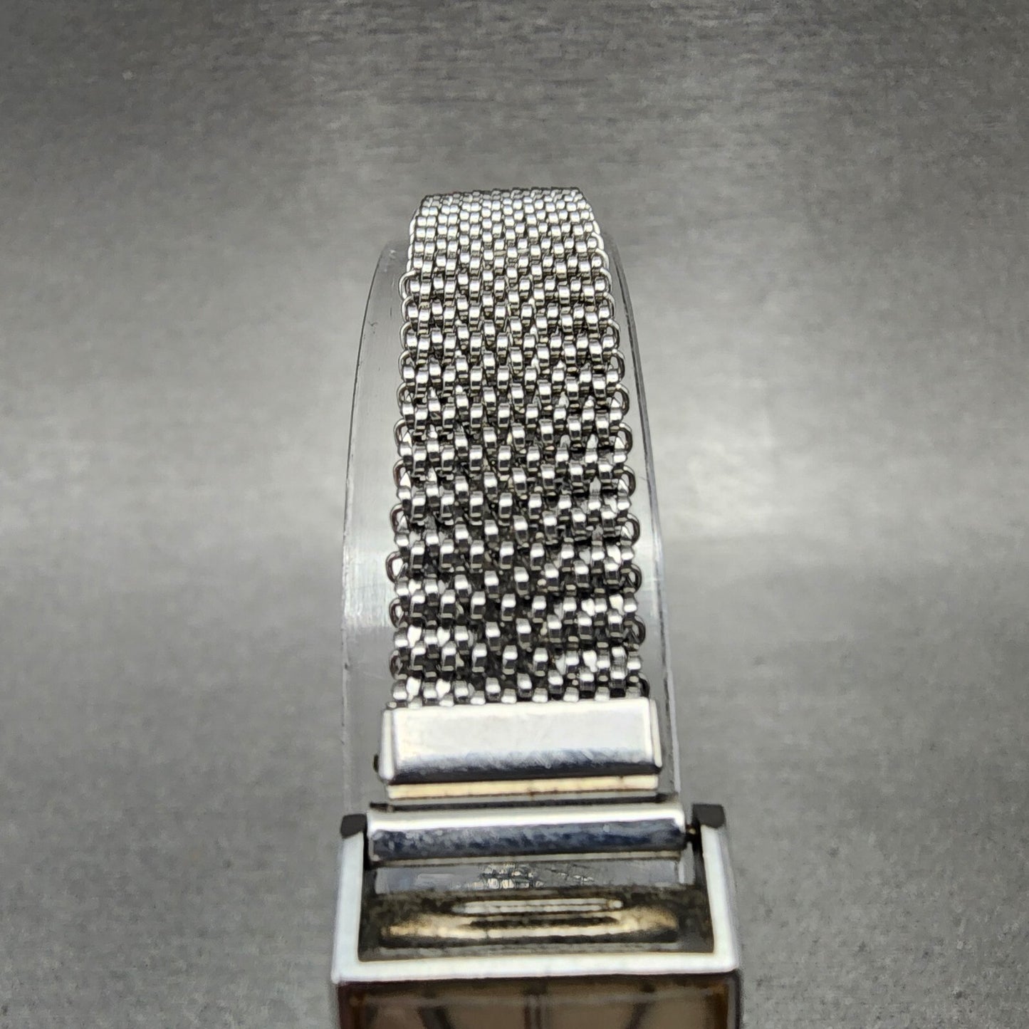 Seiko Queen Seiko Tank Watch Women 16mm White Dial Silver Tone Rectangle Runs5