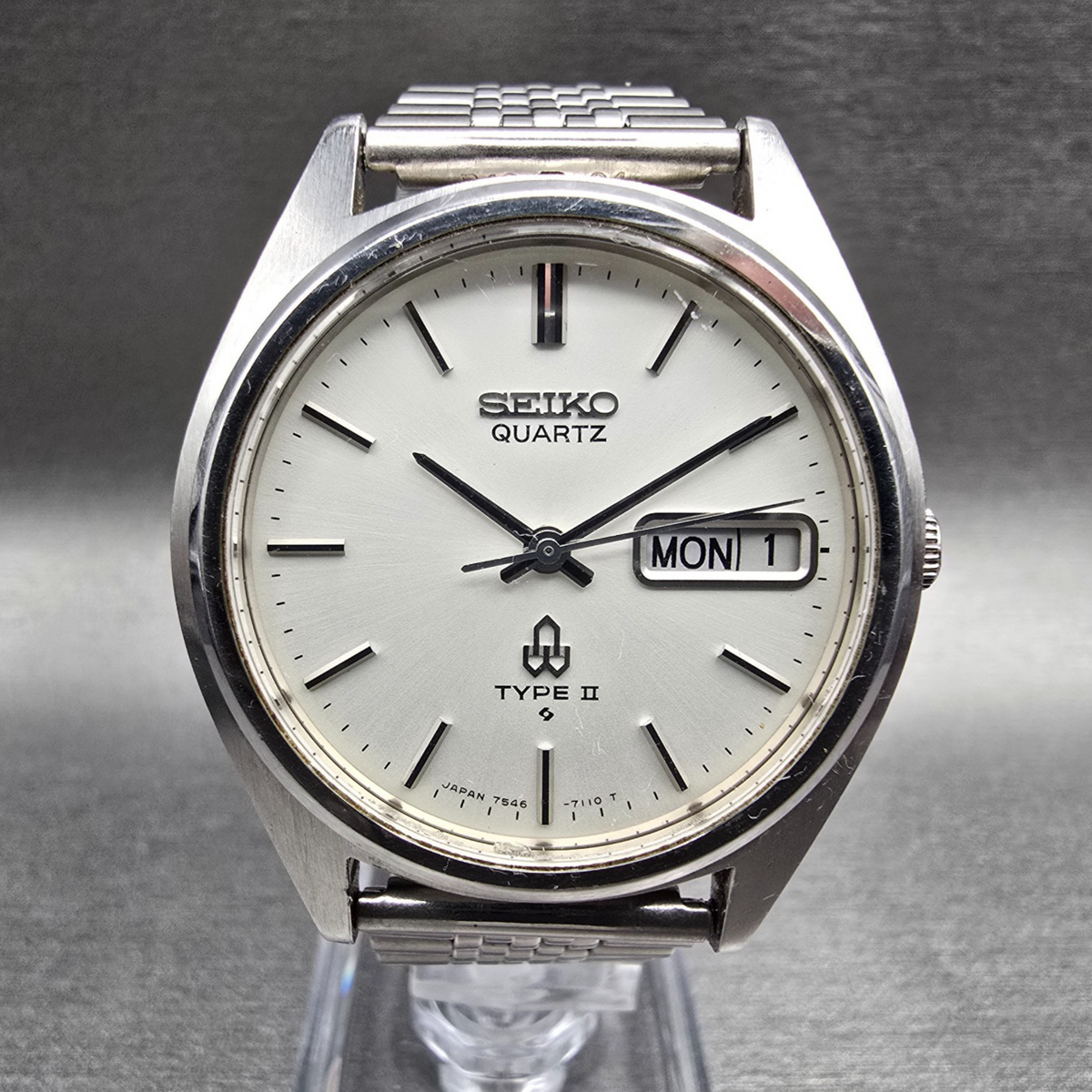 Seiko Type II Watch Men 35mm Silver Dial Silver Daydate 7546-710E New Battery0